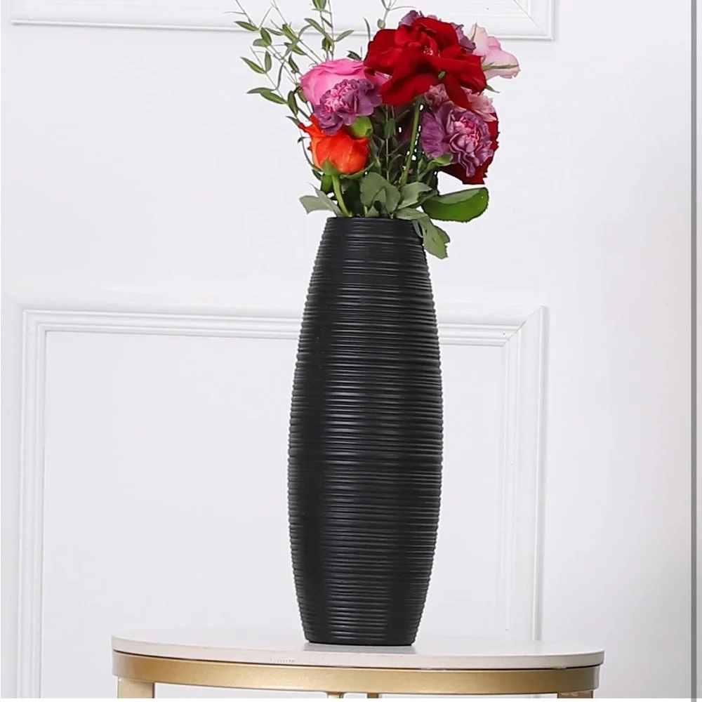 Leewadee Black Floor Vase Large Flower Vase for Home Decor, 13 inches, Resin